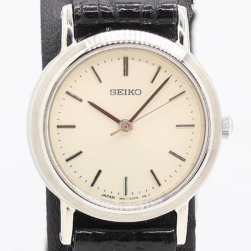 Seiko 1N01-0BA0 Working Used Quartz White Ladies Watch from JP