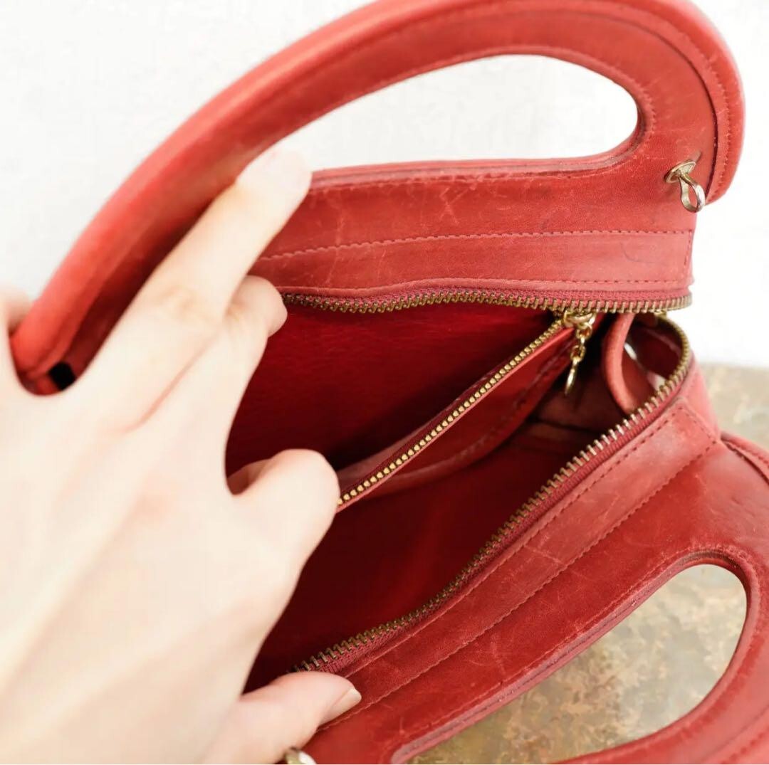 バッグ archive COACH Half Moon shoulder bag red COACH Old Coach Half Moon Shaped Leather 2-Way Shoulder Bag