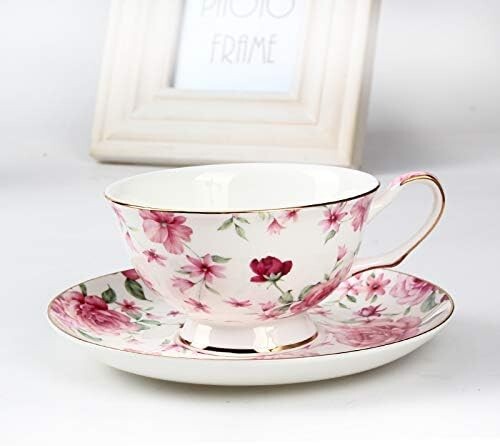 Floral Tea Cups and Saucers Set of 4 7oz With Gold Trim and Gift Box Cappuccino - Picture 8 of 9