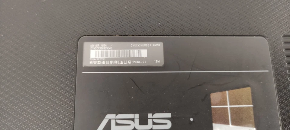 NOTEBOOK Asus F55A-SX219H Semi Funzionante - Immagine 2 di 4
