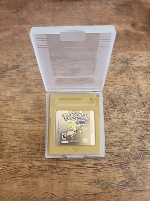 Pokemon Gold Version (Nintendo Game Boy Color, 2000)