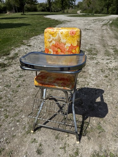 Vintage Strolee The Prima Donna High Chair 410A Metal Tray Footrest, Foldable
