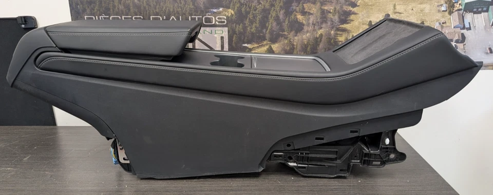 2021-2023 Tesla Model 3 Floor Center Console assembly w/wireless charger Foto 3 de 4