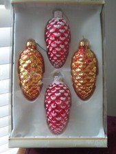 Glass 4.25" Pinecone Christmas Ornaments 4 Count EUC