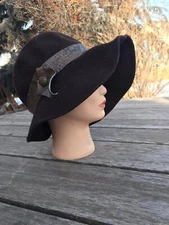 Vintage Brown Wool Hat with Faux Snakeskin Trim