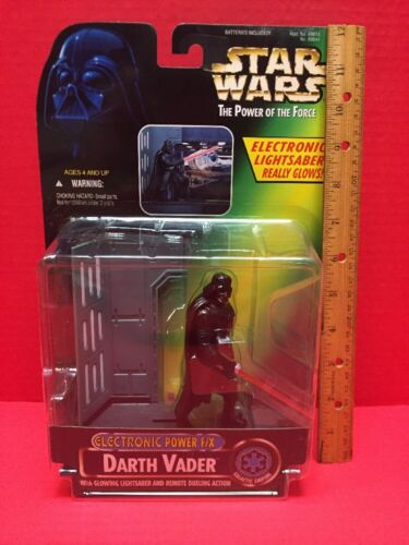 Kenner Star Wars Power of the Force Electronic Power F/X Darth Vader Action Fig… - Picture 1 of 1