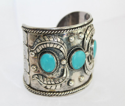 Handmade Southwestern Sterling Silver Turquoise Wide Cuff Bracelet 7'' [046WEA]