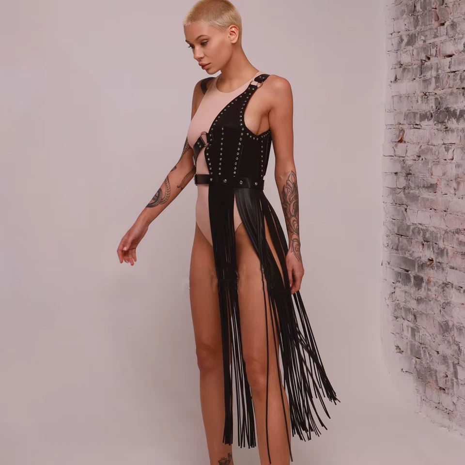 Moda Arnés Corporal Cuero Lencería Mujer Body Falda Arnés Bondage Lencería  Foto 3 de 4