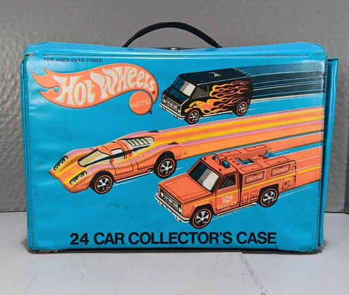Vintage Hot Wheels 24 Car Collector's Case Redline Era 1975 USA 8227