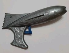 Vintage 1940s Plastic Tomik Ray Gun Toy - Small 4 1/4" Long