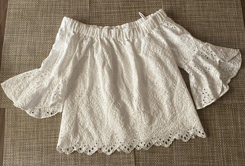 Trina Turk Los Angeles ~ White Overall Embrodery Lined Shirt/Top M ~ 100% Cotton - Picture 2 of 9