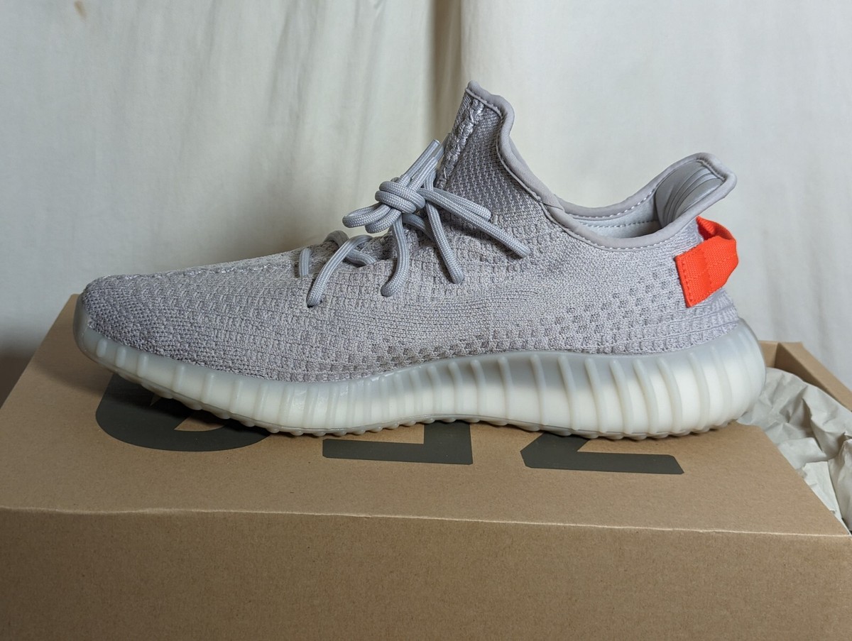 Adidas Yeezy Boost 350 V2 Tail Light by Kanye West Men's Adidas Yeezy Boost 350 V2 Tail Light by Kanye West Men's