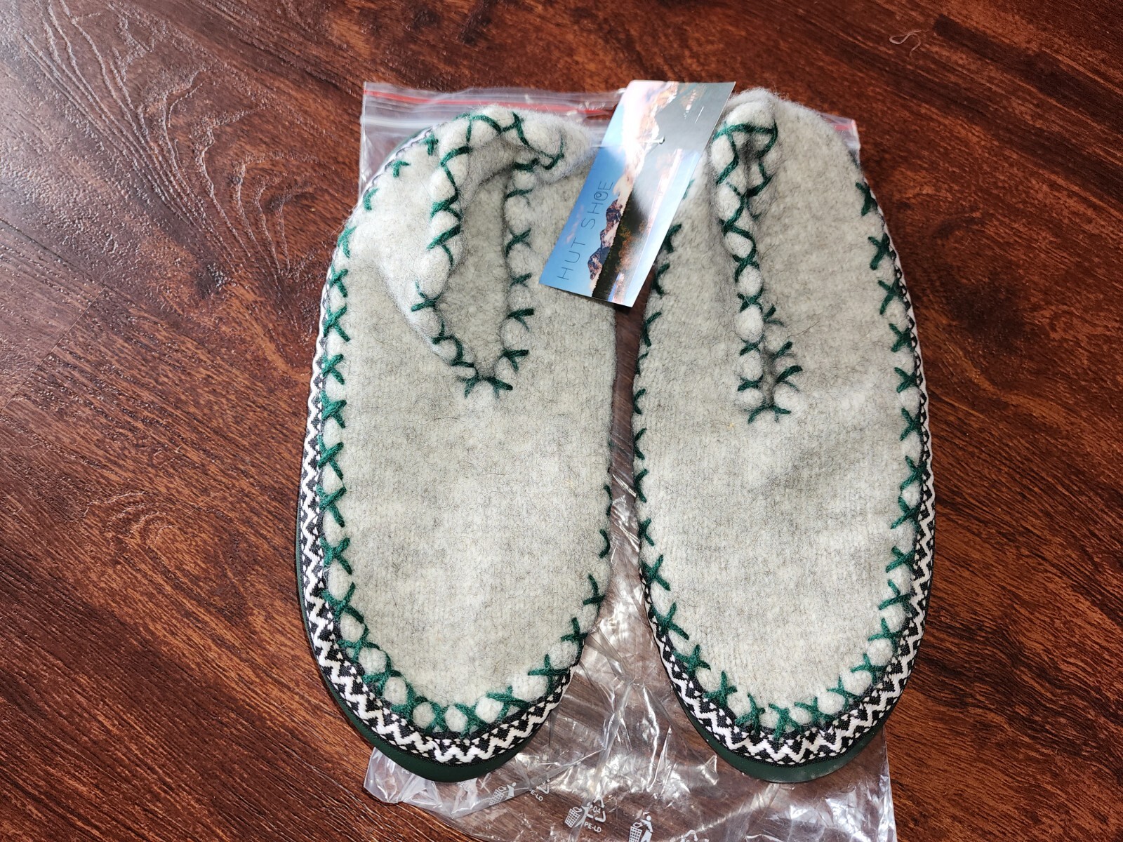 SAOLA ALPLER PANTOFOLE CALDE LANA MORBIDA CON SUOLA IN VERA PELLE 100% LANA VERDE GRIGIO...