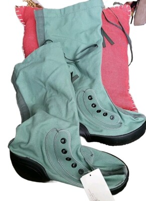 USAF N-1B Extreme Cold Weather Boots (Mukluks) SMALL NEW