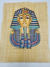 Handmade Egyptian Papyrus with vivid color designs.