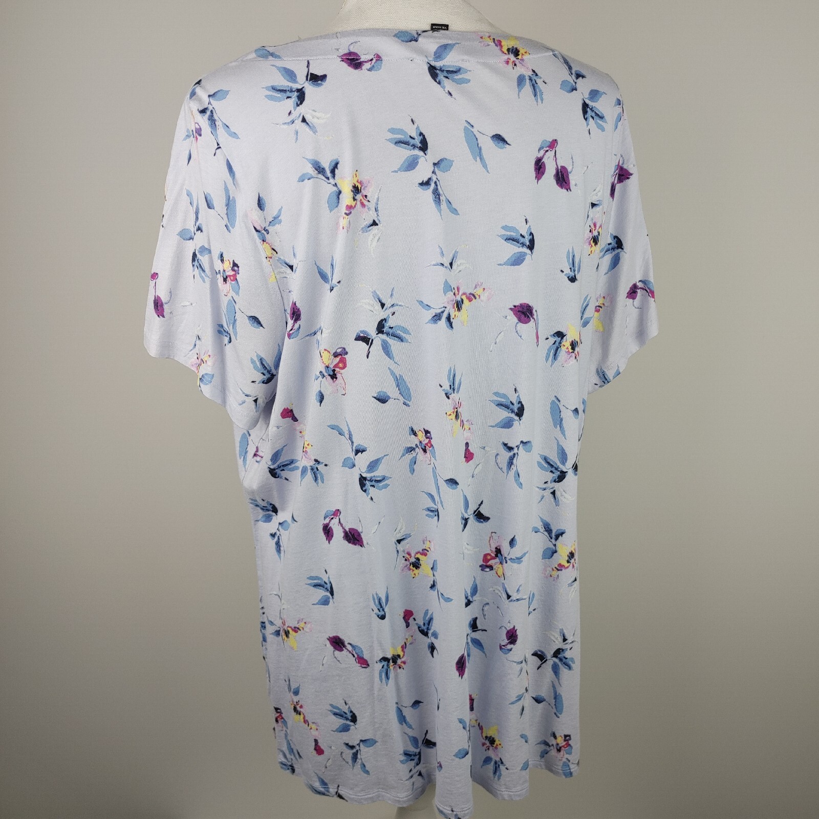 Lane Bryant Solid Square Neck Light Blue  Floral … - image 4