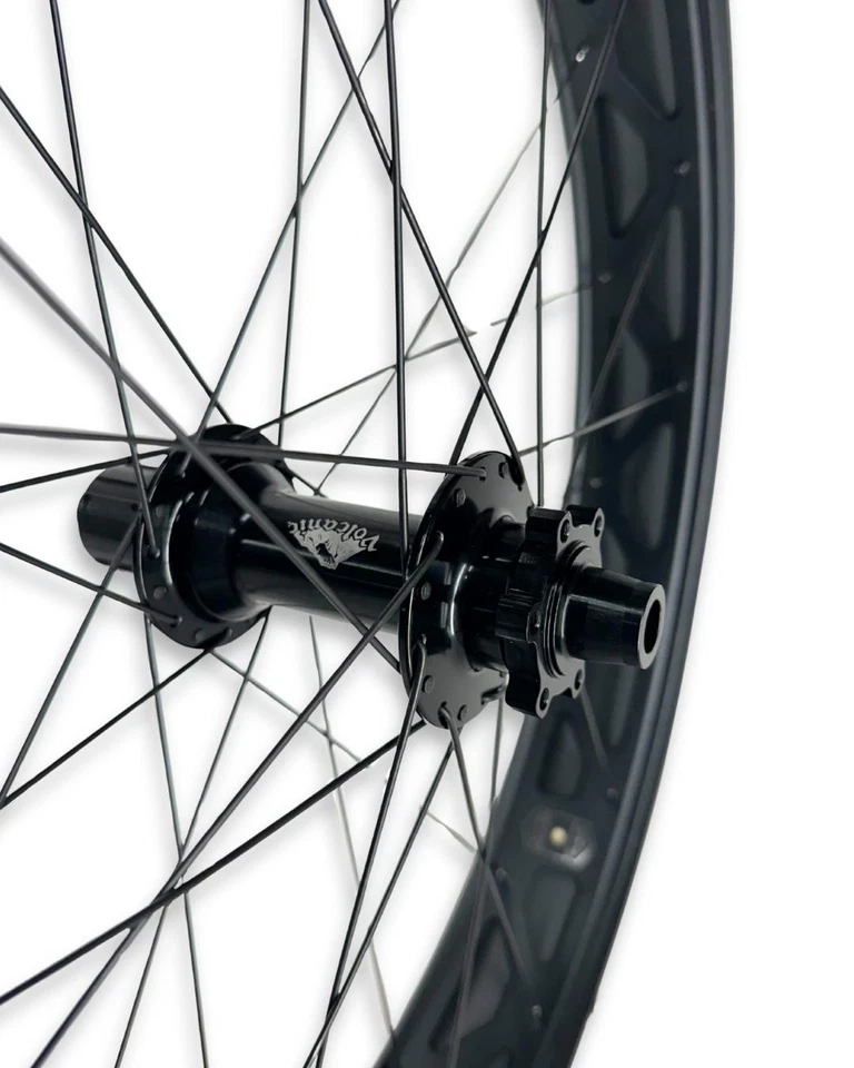 Заднее колесо велосипеда Sun Ringle Mulefut 80 26 дюймов 12x177 мм HG 6-болтовый диск черное НОВОЕ - Изображение 4 из 4
