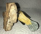 Wooden Yellow Grey Wagtail Bird on Natural Wood Base Collectible Nature Decor — photo 6