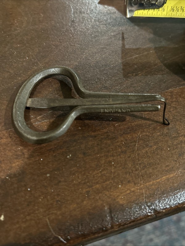 Vintage music mouth harp Made in England  3 1/2 x 2 Jews jaw harp
