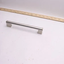Probrico Cabinet Handle Satin Nickel 160mm PD214HSZ160