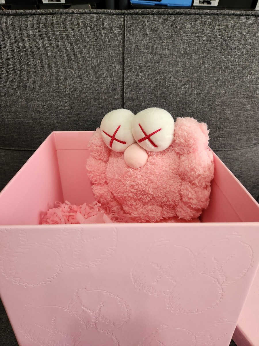 世界限定3000体 KAWS BFF Plush pink KAWS BFF Plush Pink - US