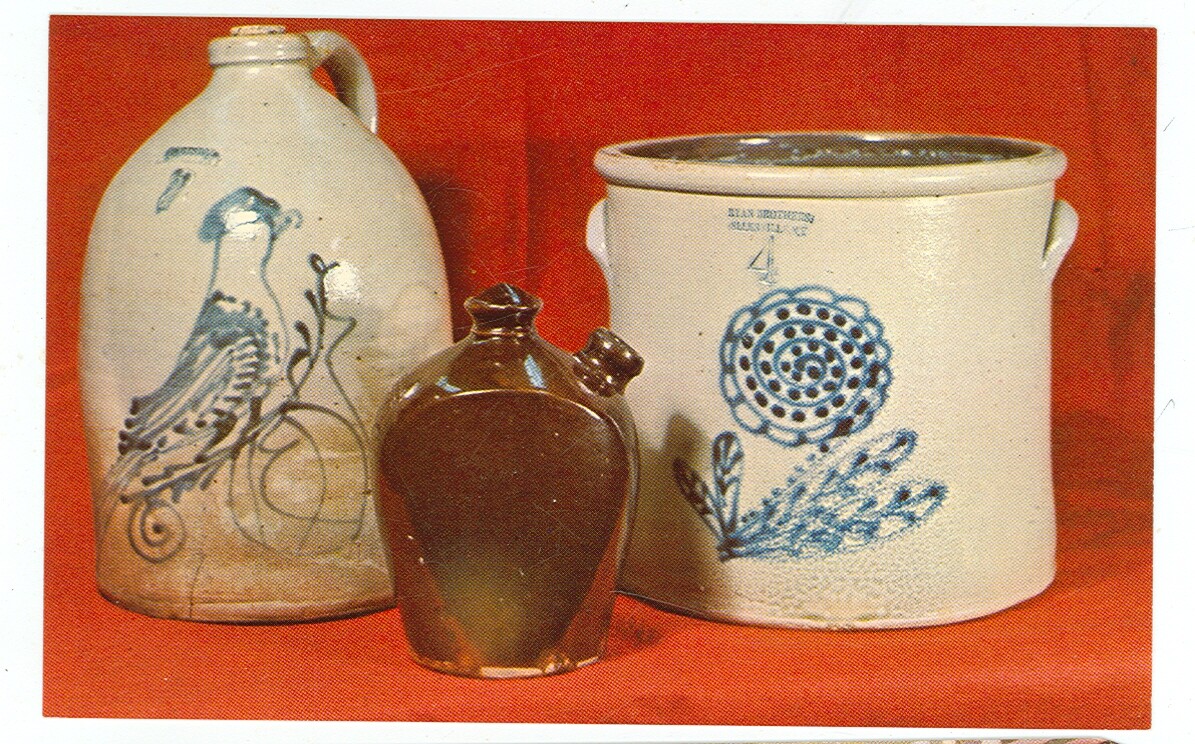 ELLENVILLE, NEW YORKELLENVILLE PUBLIC LIBRARY/MUSEUMPOTTERY(POSTCARD