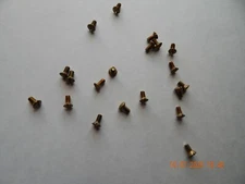 BRASS OVAL HEAD SLOTTED MACHINE SCREWS 8/32 x 3/8"  24 PCS. NEW