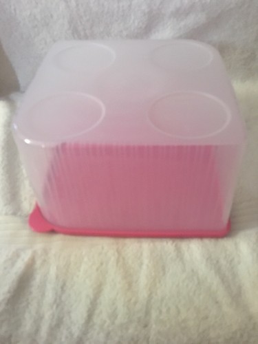 TUPPERWARE *NEW* Huge Square Fresh & Cool Containers -22 cups Dark Pink Seals - Picture 10 of 10