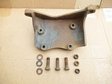 75 76 77 DODGE TRUCK 4X4 POWER STEERING BOX FRAME MOUNTING BRACKET steering gear