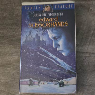 20th Century Fox Edward Scissorhands VHS Tim Burton Depp Ryder NTSC 1990 FS