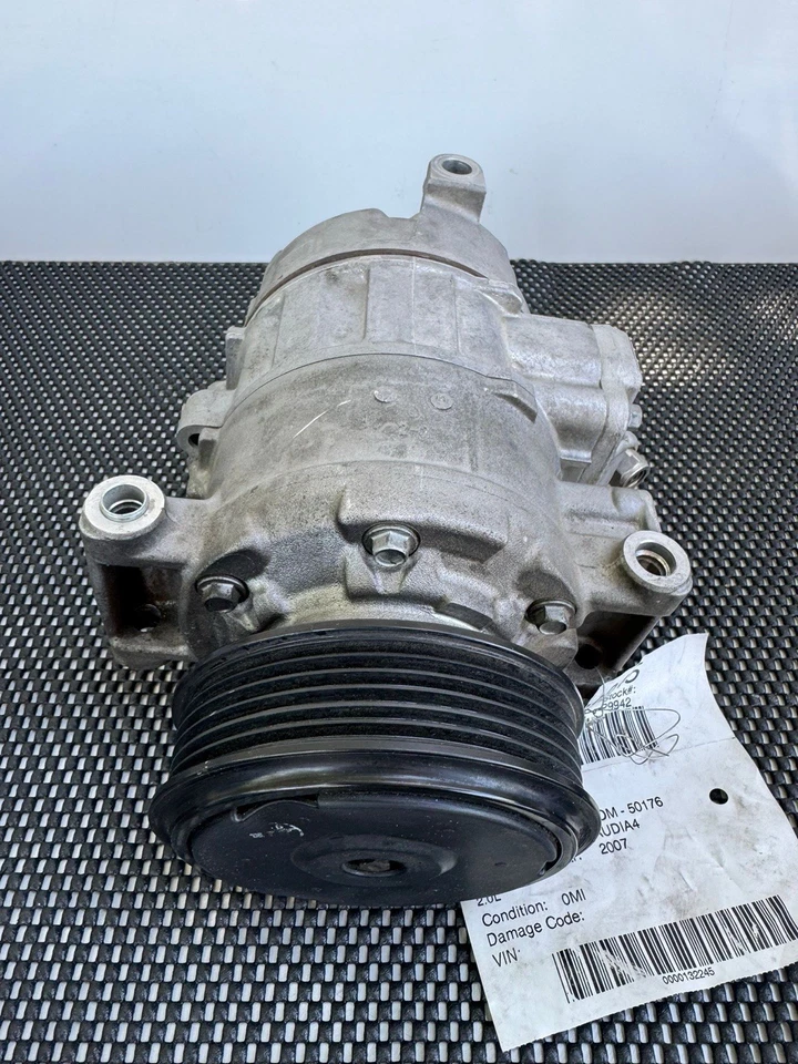 2007 AudiA4 2.0L A/C Air Compressor - Image 2 of 3