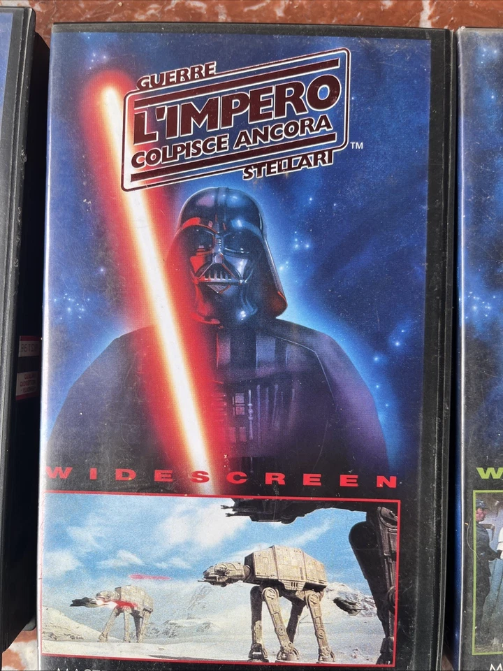 VHS Trilogia “GUERRE STELLARI” LucasFilm anno 1995 Originali Da Collezionare - Immagine 2 di 4
