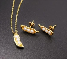 Gold Plated Sterling Silver Three Pearl Pea Pod Earrings Pendant Necklace Unique