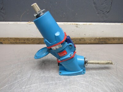 MARECHAL MELTRIC DSN 20A PIN & SLEEVE PLUG & RECEPTACLE 20A 480V 5HP XLNT USED