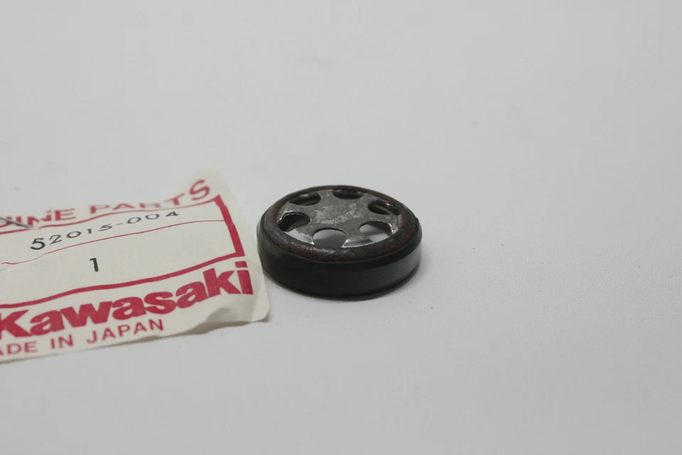 KAWASAKI KE250 Z1 KZ400 KL250 KDX420 MEDIDOR DE NIVEL DE ACEITE NOS 52015-004 Foto 4 de 4