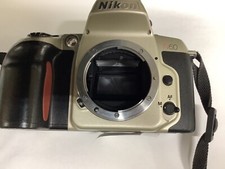 Nikon N60 35mm SLR Film Camera Body Only , Cushion Strap