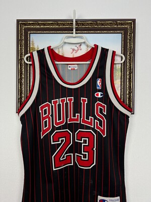 champion Chicago Bulls 90's NBA ユ21 Vintage 90's Champion Chicago Bulls #23 Jordan NBA Jersey Legend