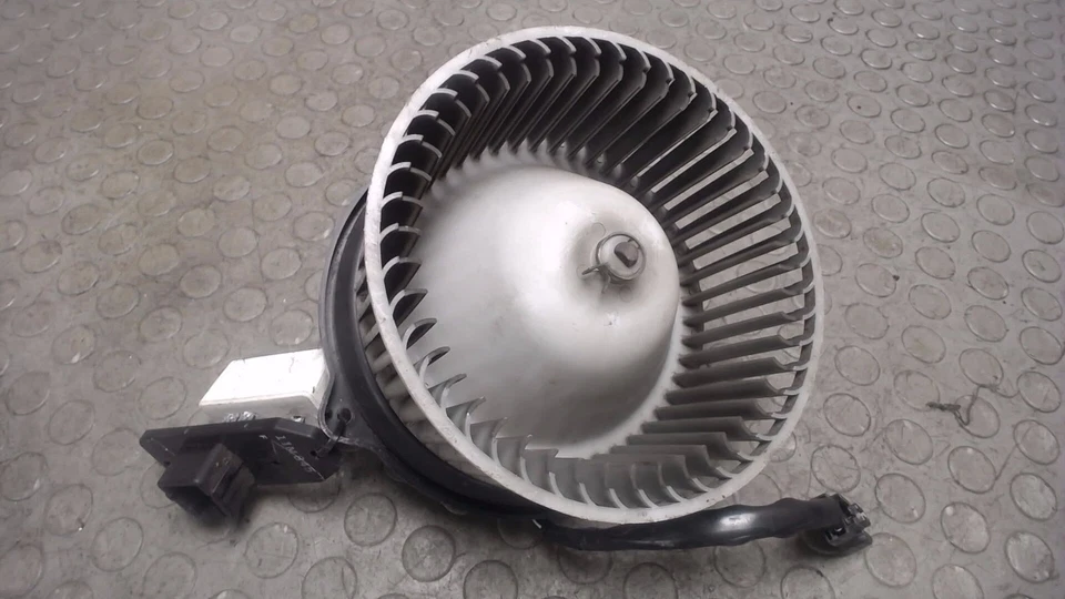 Ventola Riscaldamento Toyota Corolla 1.4 E8/E9/E9F/E8B/E10 1940000520 12 Mesi - Immagine 2 di 4