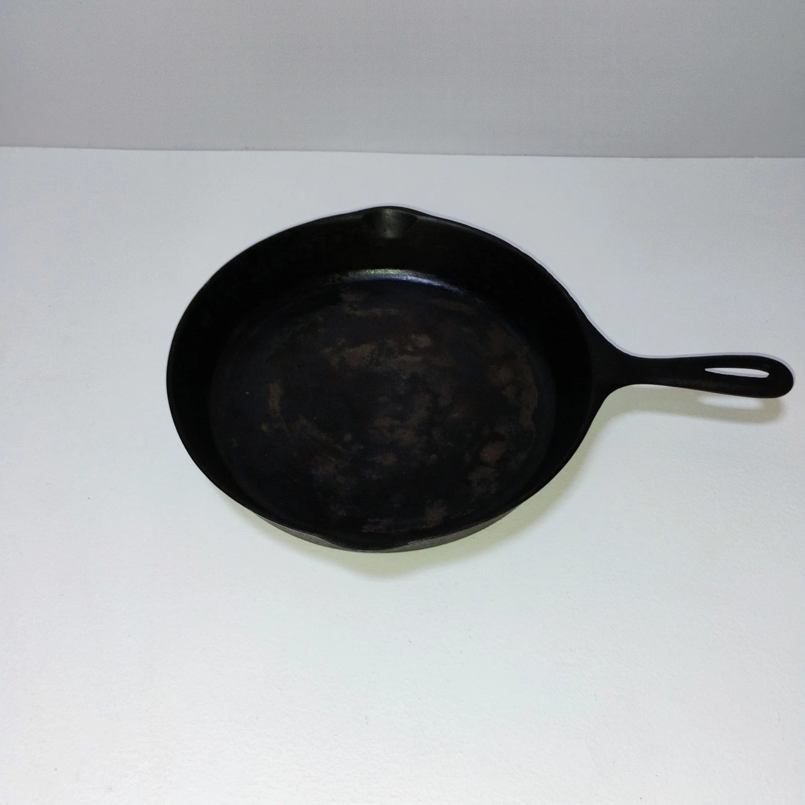 WAGNER WARE GHC General Housewares Corp 10 1/2 Inch Cast Iron Skillet #8 USA