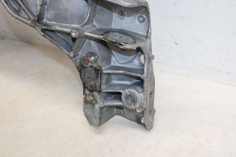 Submarco delantero travesaño Infiniti Q50 2014-2023 AWD OEM ND103 Foto 3 de 4