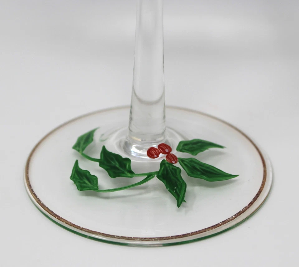 "Juego de 2 copas de vino pintadas a mano vacaciones acebo bayas borde dorado 8,25"" tallo largo" Foto 2 de 4