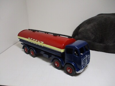 Jouet Supertoys Dinky Toys 942 Foden l4 tanker « regent » pour pièces