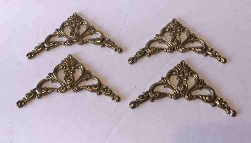 4 Vintage Gold Tone Ornate Floral Corner Frame Mounts Brackets LOT