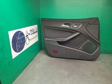 T&uuml;rverkleidung links vorne Mercedes-Benz CLA Coupe C117 3008824400 P23784199