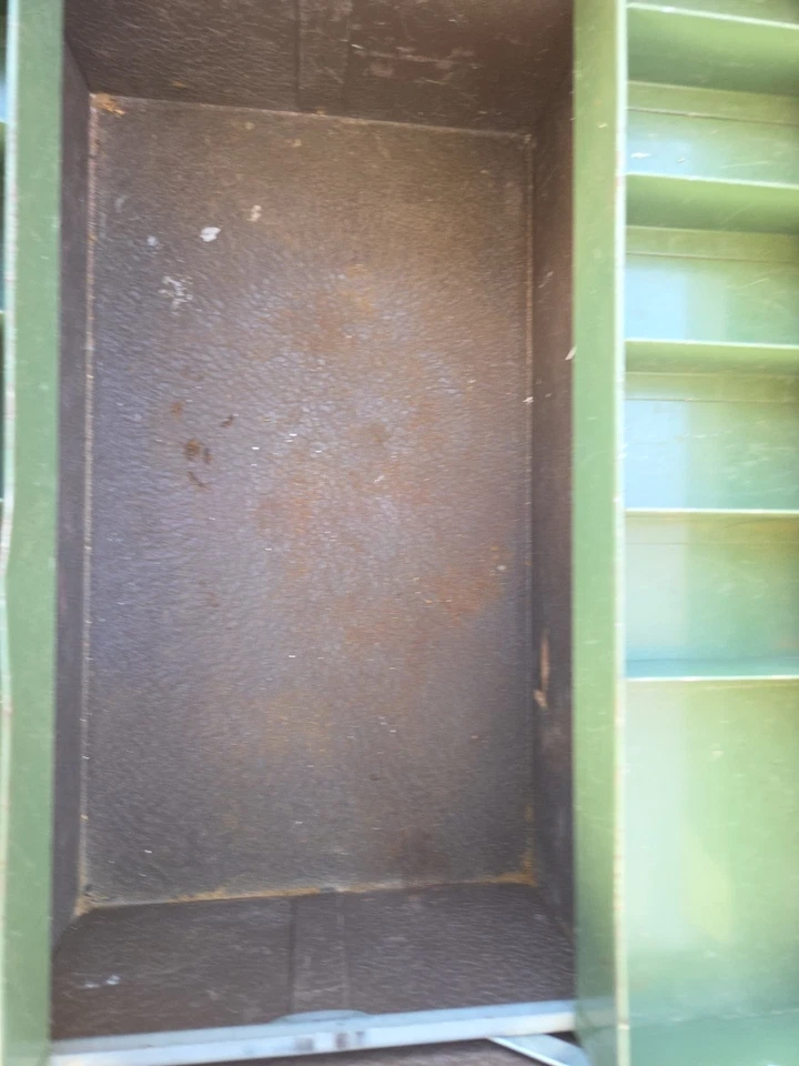 KENNEDY KITS 1018 HIP ROOF CANTILEVER TOOLBOX TOOL BOX SEE PHOTOS DESCRIPTION - Image 3 of 4