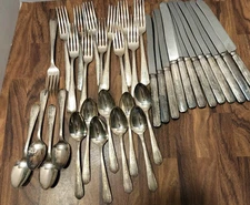 VTG 30s DEERFIELD & VISION 36 STAINLESS STEEL ALPACCA PATTERN CULTERY/FLATWARE