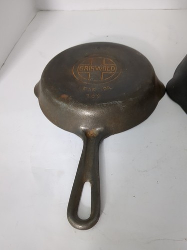 2 Vintage Griswold No 5 725 and 3 709 Cast Iron Skillet Frying Pan cooking - Picture 12 of 13