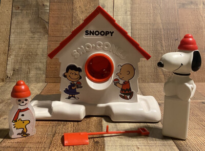 Cra-Z-Art Snoopy Sno- Cone Machine VTG W/O Box Sno-Cone