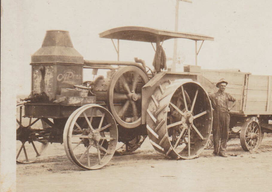 McLaughlin SOUTH DAKOTA RPPC c1910 RUMELY OIL PULL TRACTOR Steam Engine