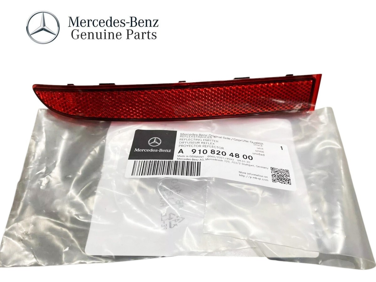 Genuine Mercedes W907 W910 Sprinter Rear Bumper Reflector Lens